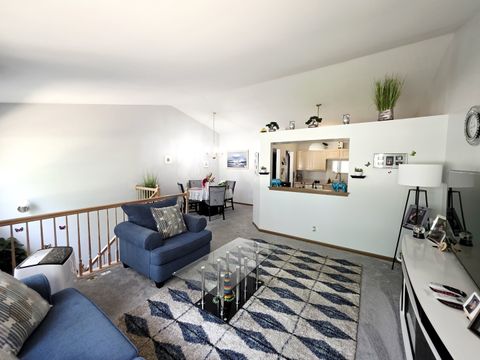 Tiny photo for 109 E Victoria Circle, North Aurora, IL 60542 (MLS # 12443303)