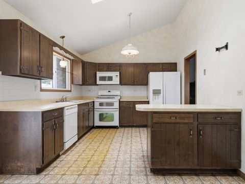 Tiny photo for 519 Maple Lane, Hillside, IL 60162 (MLS # 12706782)