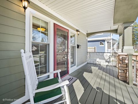 Tiny photo for 1607 E Indiana Street, Wheaton, IL 60187 (MLS # 12592064)