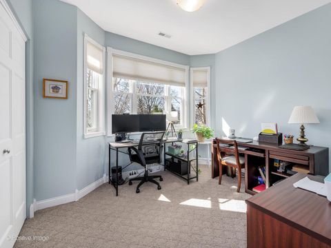 Tiny photo for 1607 E Indiana Street, Wheaton, IL 60187 (MLS # 12592064)