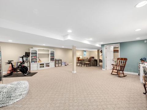 Tiny photo for 1607 E Indiana Street, Wheaton, IL 60187 (MLS # 12592064)