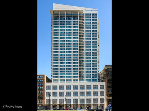 Photo of 701 S Wells Street #3306, Chicago, IL 60607 (MLS # 12752630)