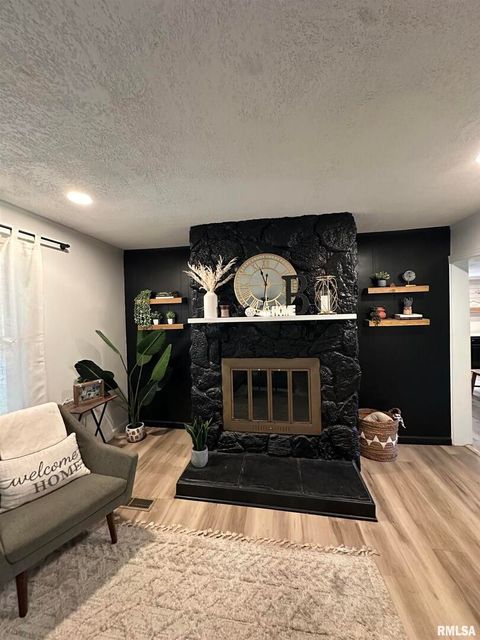 Tiny photo for 1303 N MAPLE Street, Carterville, IL 62918 (MLS # EB460346)