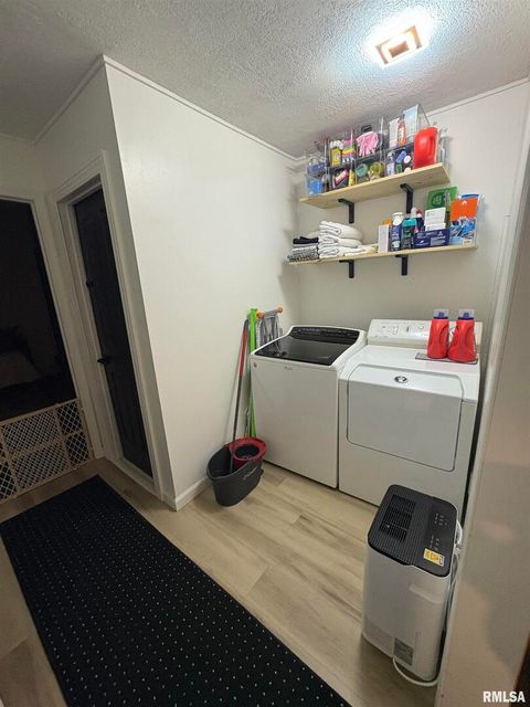 Tiny photo for 1303 N MAPLE Street, Carterville, IL 62918 (MLS # EB460346)