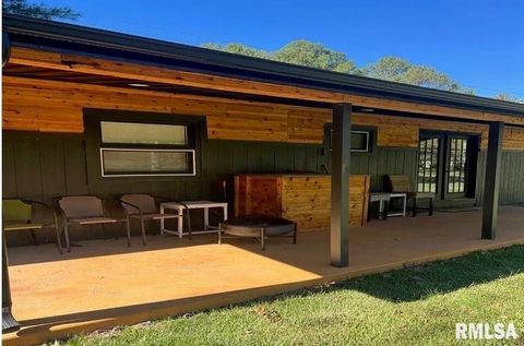 Tiny photo for 1303 N MAPLE Street, Carterville, IL 62918 (MLS # EB460346)