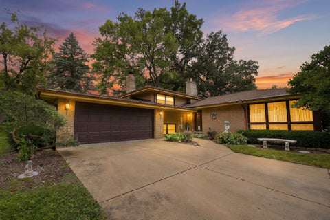 Tiny photo for 853 Edgewater Drive, Naperville, IL 60540 (MLS # 12764340)
