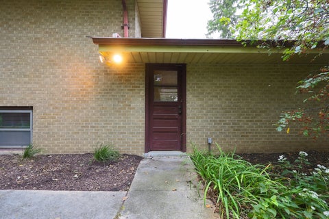Tiny photo for 853 Edgewater Drive, Naperville, IL 60540 (MLS # 12764340)