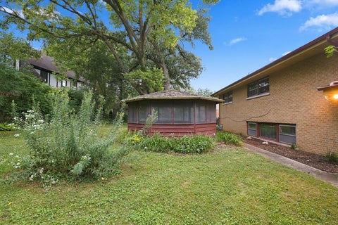 Tiny photo for 853 Edgewater Drive, Naperville, IL 60540 (MLS # 12764340)
