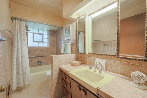Tiny photo for 853 Edgewater Drive, Naperville, IL 60540 (MLS # 12764340)