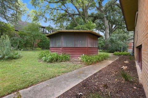 Tiny photo for 853 Edgewater Drive, Naperville, IL 60540 (MLS # 12764340)