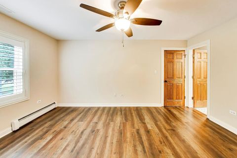 Tiny photo for 1530 E Northwest Highway #2A, Arlington Heights, IL 60004 (MLS # 12676788)