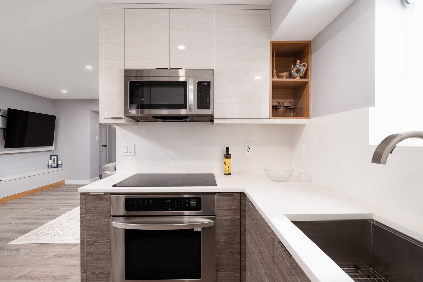 64 Pier Drive 302