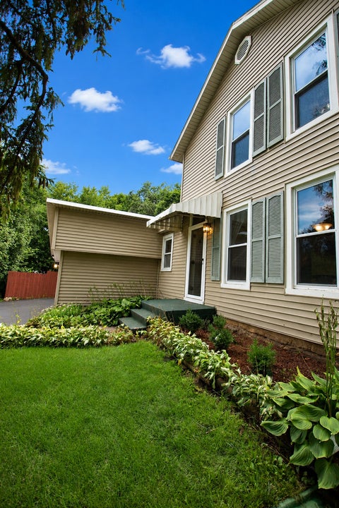 Tiny photo for 810 Hemlock Avenue, Dixon, IL 61021 (MLS # 12747091)