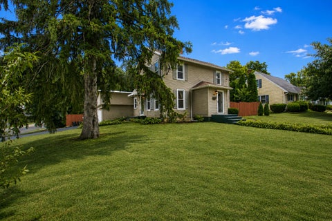 Tiny photo for 810 Hemlock Avenue, Dixon, IL 61021 (MLS # 12747091)