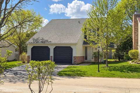 Tiny photo for 642 Williams Court, Gurnee, IL 60031 (MLS # 12616277)