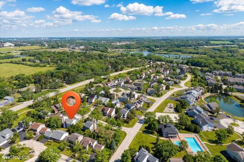 Tiny photo for 642 Williams Court, Gurnee, IL 60031 (MLS # 12616277)