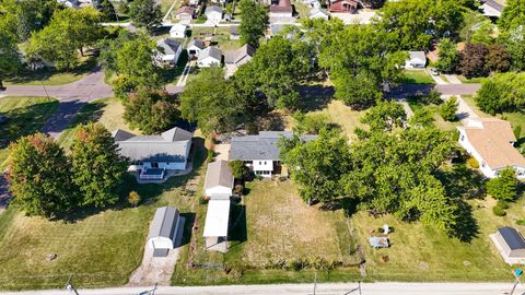 Tiny photo for 514 N Guthrie Street, Gibson City, IL 60936 (MLS # 12486237)
