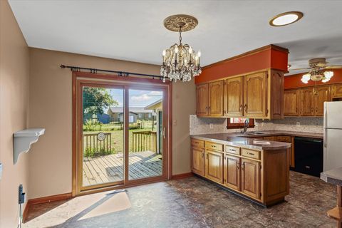 Tiny photo for 514 N Guthrie Street, Gibson City, IL 60936 (MLS # 12486237)
