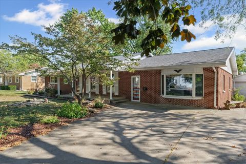 Tiny photo for 514 N Guthrie Street, Gibson City, IL 60936 (MLS # 12486237)