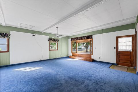 Tiny photo for 514 N Guthrie Street, Gibson City, IL 60936 (MLS # 12486237)