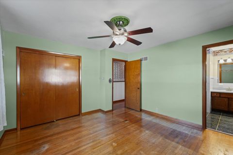 Tiny photo for 514 N Guthrie Street, Gibson City, IL 60936 (MLS # 12486237)