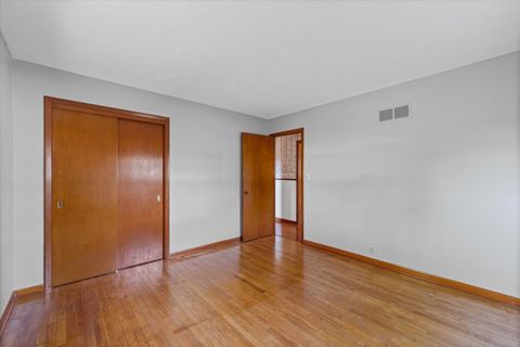 Tiny photo for 514 N Guthrie Street, Gibson City, IL 60936 (MLS # 12486237)