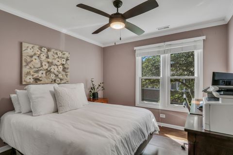 Tiny photo for 215 Coventry Circle #215, Vernon Hills, IL 60061 (MLS # 12486494)