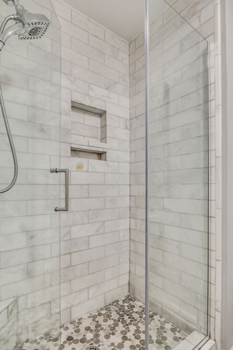 Tiny photo for 215 Coventry Circle #215, Vernon Hills, IL 60061 (MLS # 12486494)