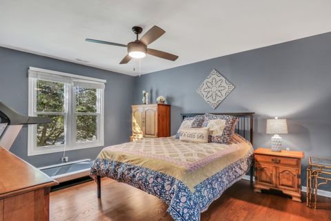 Tiny photo for 215 Coventry Circle #215, Vernon Hills, IL 60061 (MLS # 12486494)