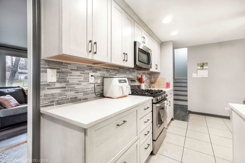 Tiny photo for 714 Elmwood Drive, Carpentersville, IL 60110 (MLS # 12595980)