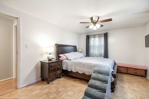 Tiny photo for 714 Elmwood Drive, Carpentersville, IL 60110 (MLS # 12595980)