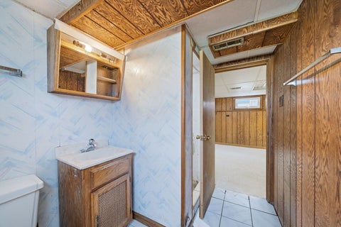 Tiny photo for 2705 Grunewald Street, Blue Island, IL 60406 (MLS # 12726190)