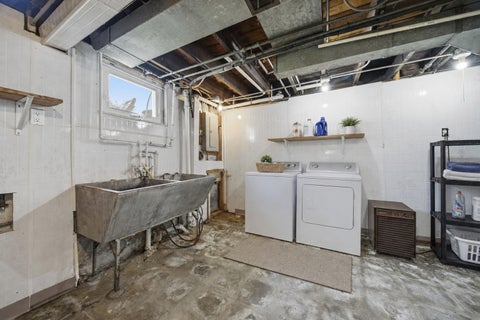 Tiny photo for 2705 Grunewald Street, Blue Island, IL 60406 (MLS # 12726190)