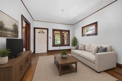 Tiny photo for 2705 Grunewald Street, Blue Island, IL 60406 (MLS # 12726190)