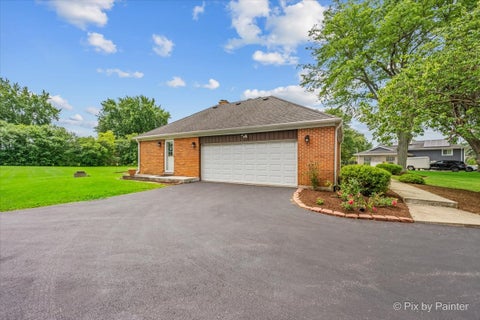 Tiny photo for 22W251 Sunset Terrace, Medinah, IL 60157 (MLS # 12693895)