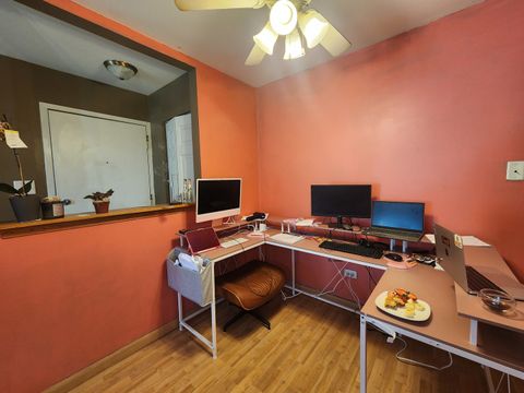 Tiny photo for 10A E DUNDEE QUARTER Drive #306, Palatine, IL 60074 (MLS # 12436865)