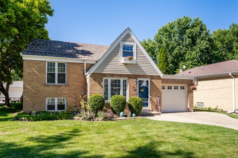Tiny photo for 9024 30th Street, Brookfield, IL 60513 (MLS # 12684140)