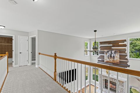 Tiny photo for 4 Persimmon Lane, South Elgin, IL 60177 (MLS # 12411399)