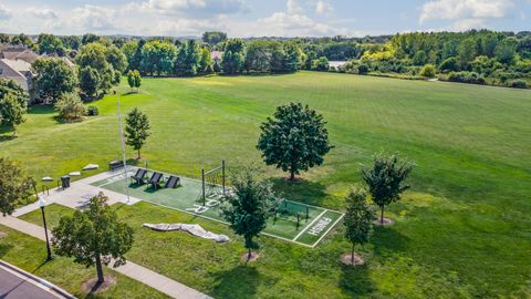 Tiny photo for 4 Persimmon Lane, South Elgin, IL 60177 (MLS # 12411399)