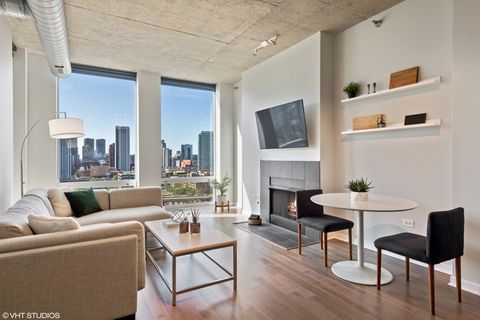 Tiny photo for 700 N LARRABEE Street #1111, Chicago, IL 60654 (MLS # 12535224)