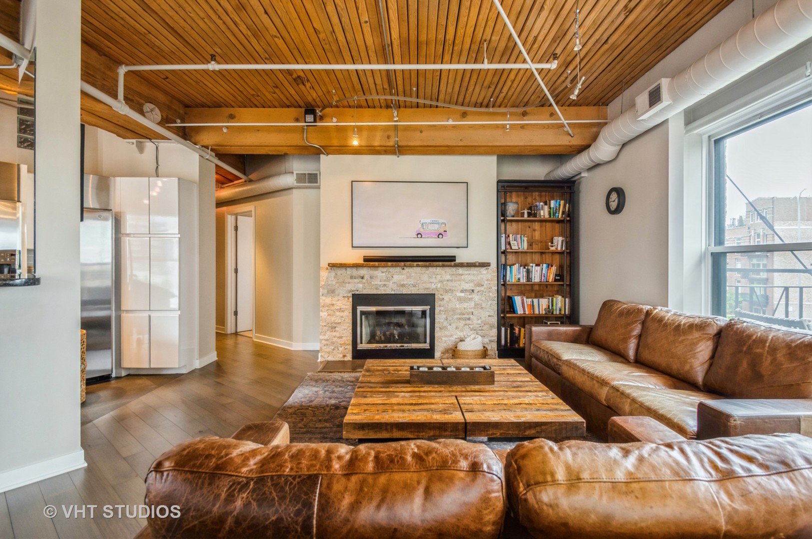 411 W ONTARIO Street 501