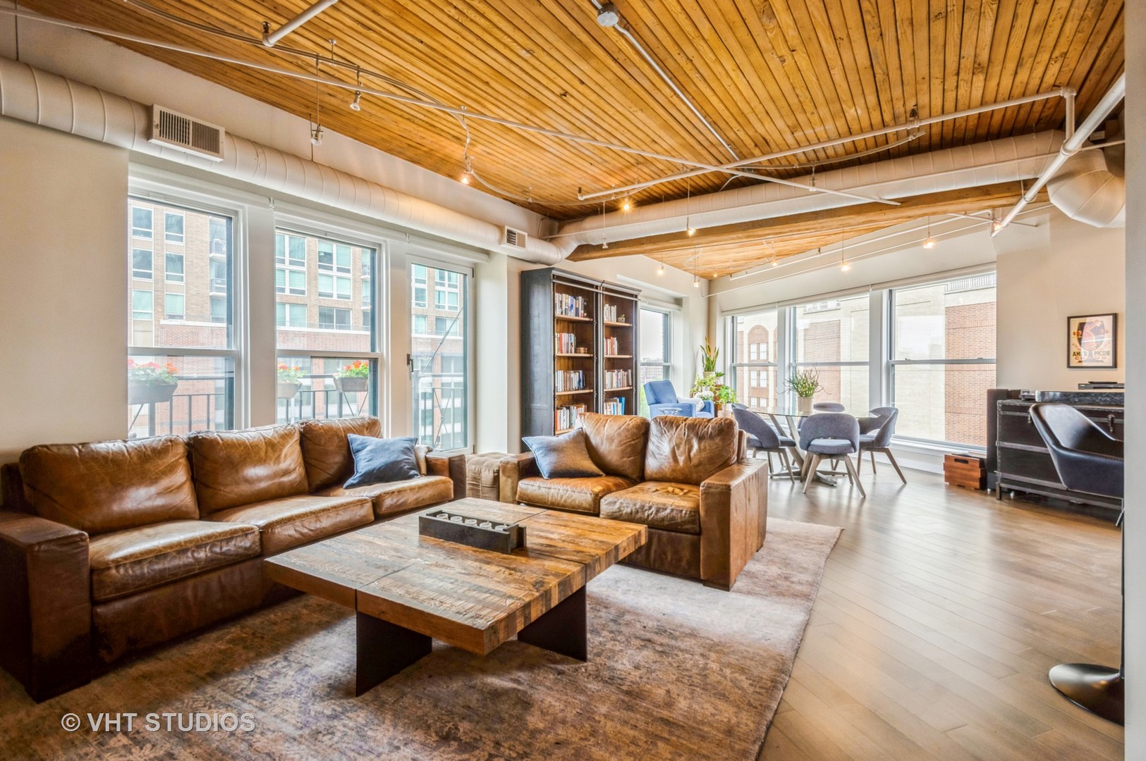411 W ONTARIO Street 501
