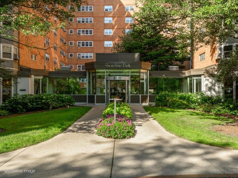 Photo of 4970 N Marine Drive #227, Chicago, IL 60640 (MLS # 12742331)