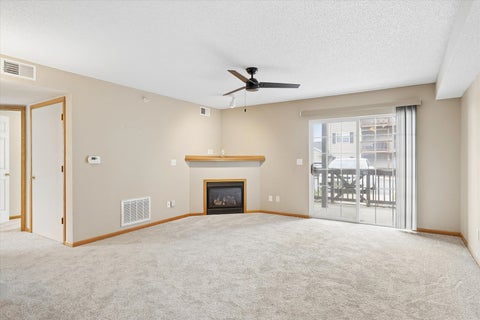 Tiny photo for 3215 S 16th Avenue #102, Eldridge, IA 52748 (MLS # 12704094)