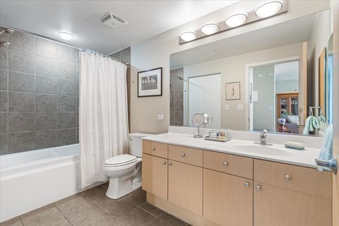 Tiny photo for 900 Chicago Avenue #413, Evanston, IL 60202 (MLS # 12483143)