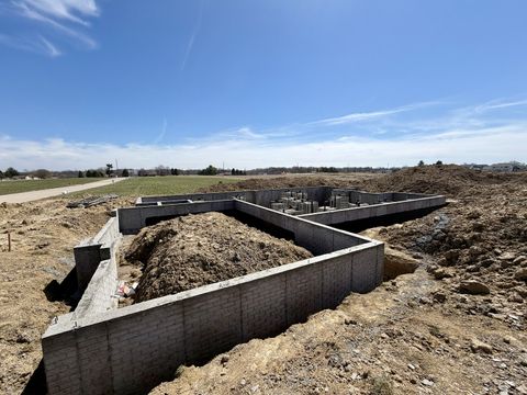 Tiny photo for 6777 Meghan Avenue, Bettendorf, IA 52722 (MLS # 12606303)