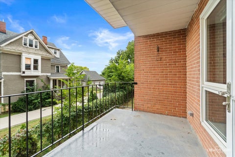 Tiny photo for 450 W Downer Place #2A, Aurora, IL 60506 (MLS # 12765034)