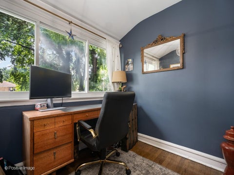 Tiny photo for 3220 Wisconsin Avenue, Berwyn, IL 60402 (MLS # 12757225)
