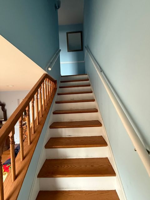 Tiny photo for 231 DOVER Drive #231, Des Plaines, IL 60018 (MLS # 12594602)