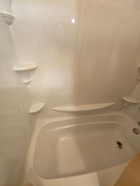 Tiny photo for 611 Golfview Drive, Round Lake Beach, IL 60073 (MLS # 12585592)